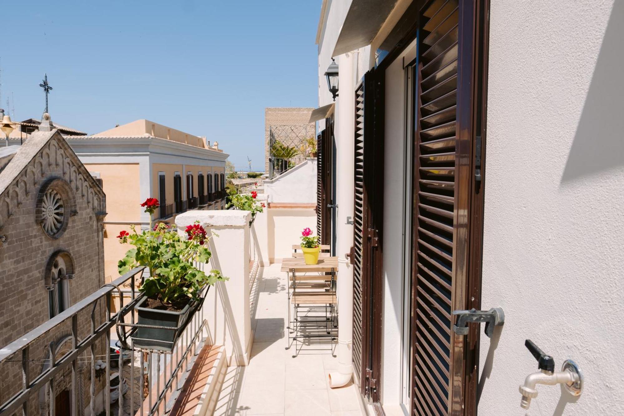 Casa Antonia - Terrace & Suites Bari Luaran gambar